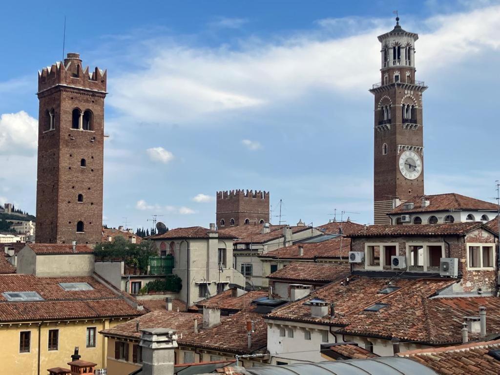 Locazione Via Fama 7 Verona Exterior foto